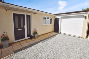 Front Entrance- click for photo gallery